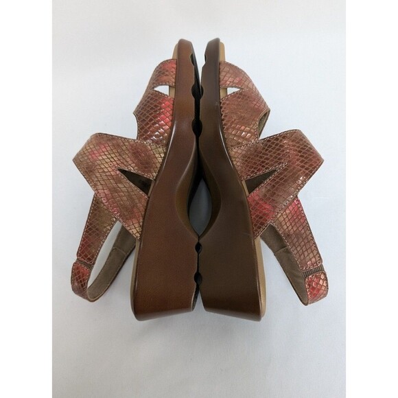 Munro Sandal Mary Jane Brown Snake Print Wedge Adjustable Strap Shoes Sz 6M - Picture 6 of 8